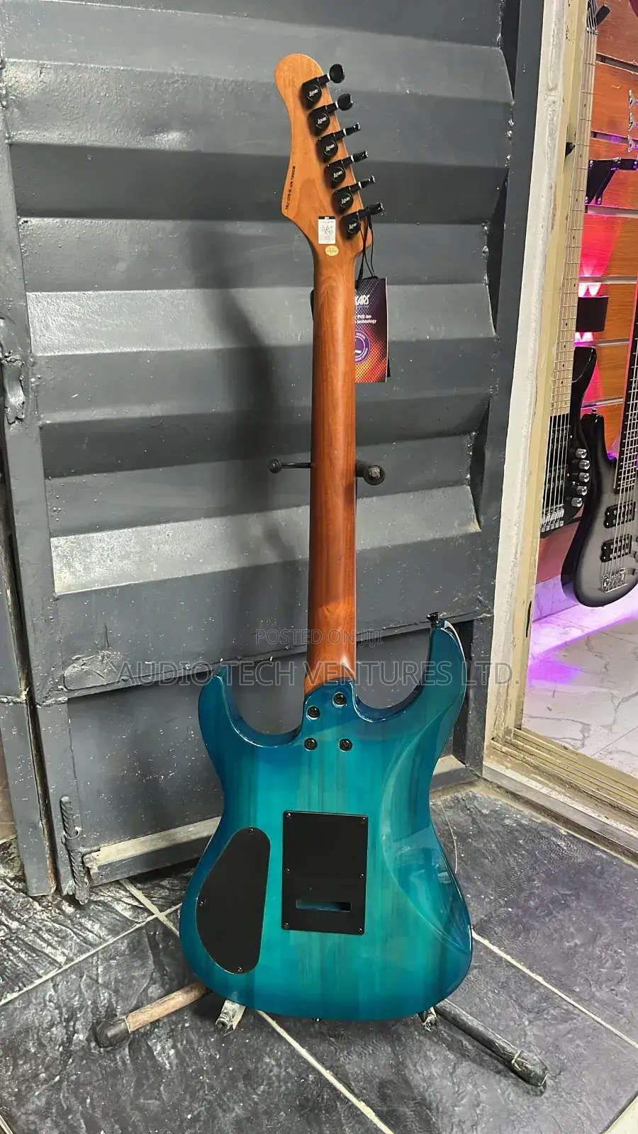 Luxars Lead Guitar