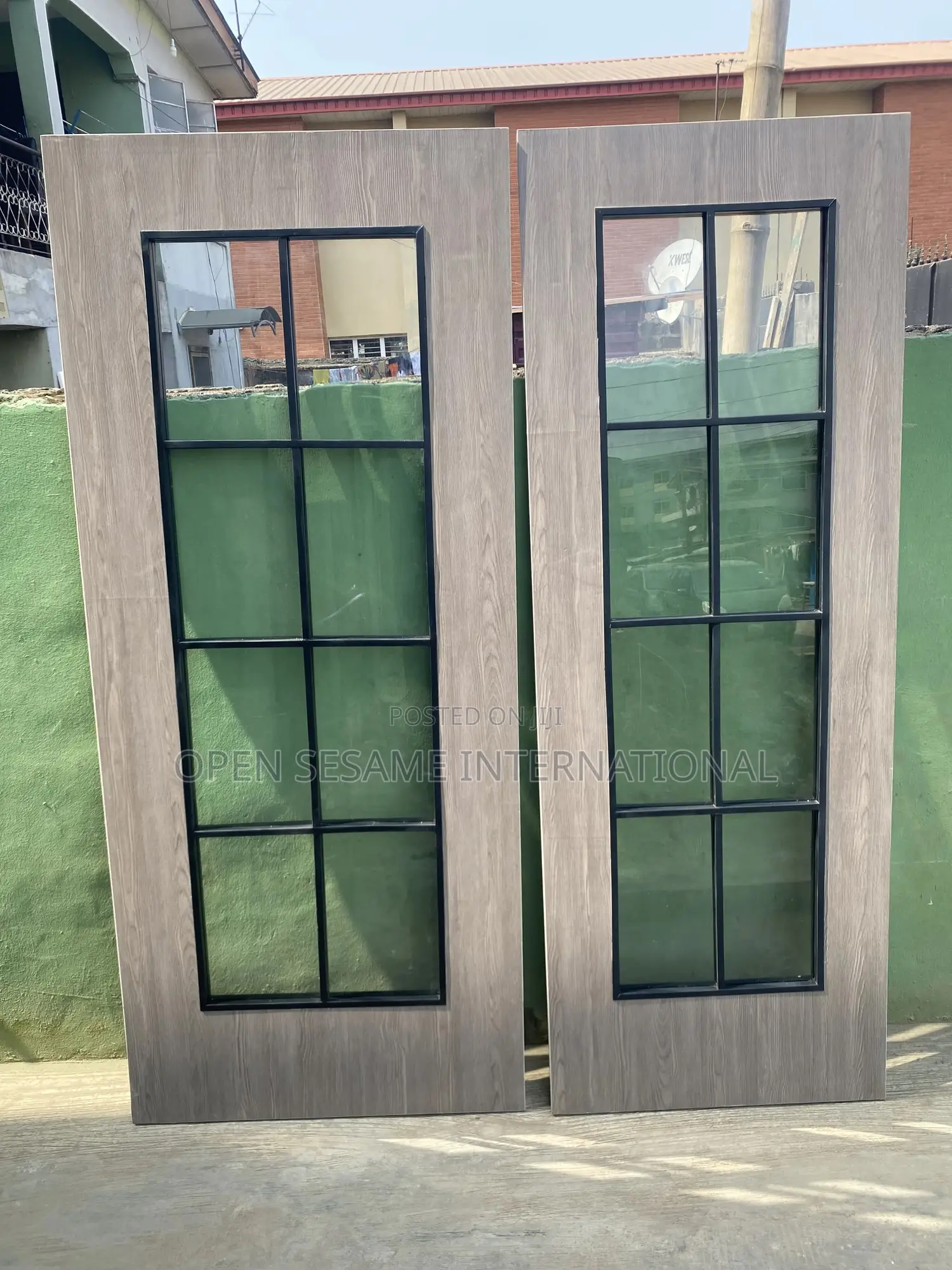 HDF Glass Door
