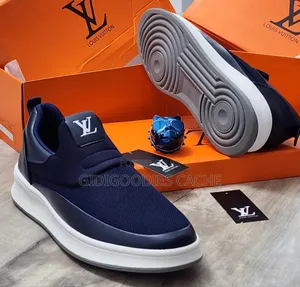 Lv Pull-on Flat Shoes