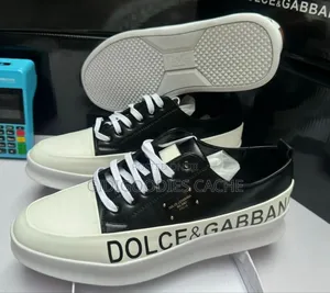Dg Sneakers