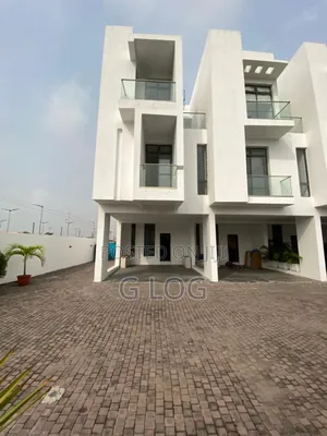 4bdrm Duplex in Lekki for sale