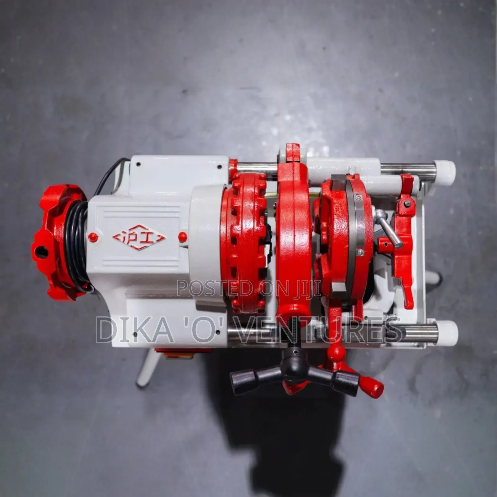 Pipe Threading Machine