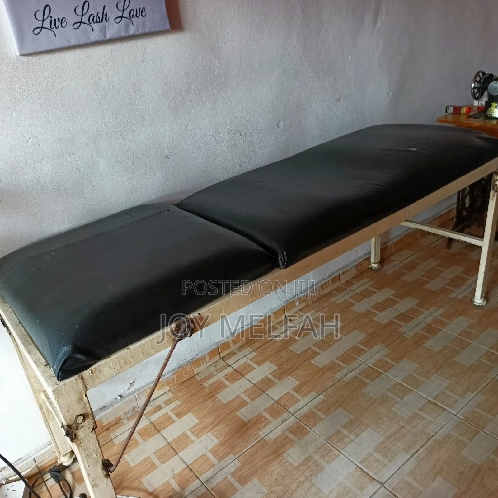 Massage Bed