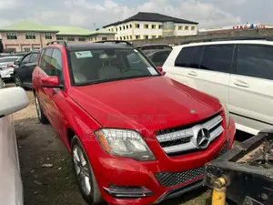 Mercedes-Benz GLK-Class 2015 Red