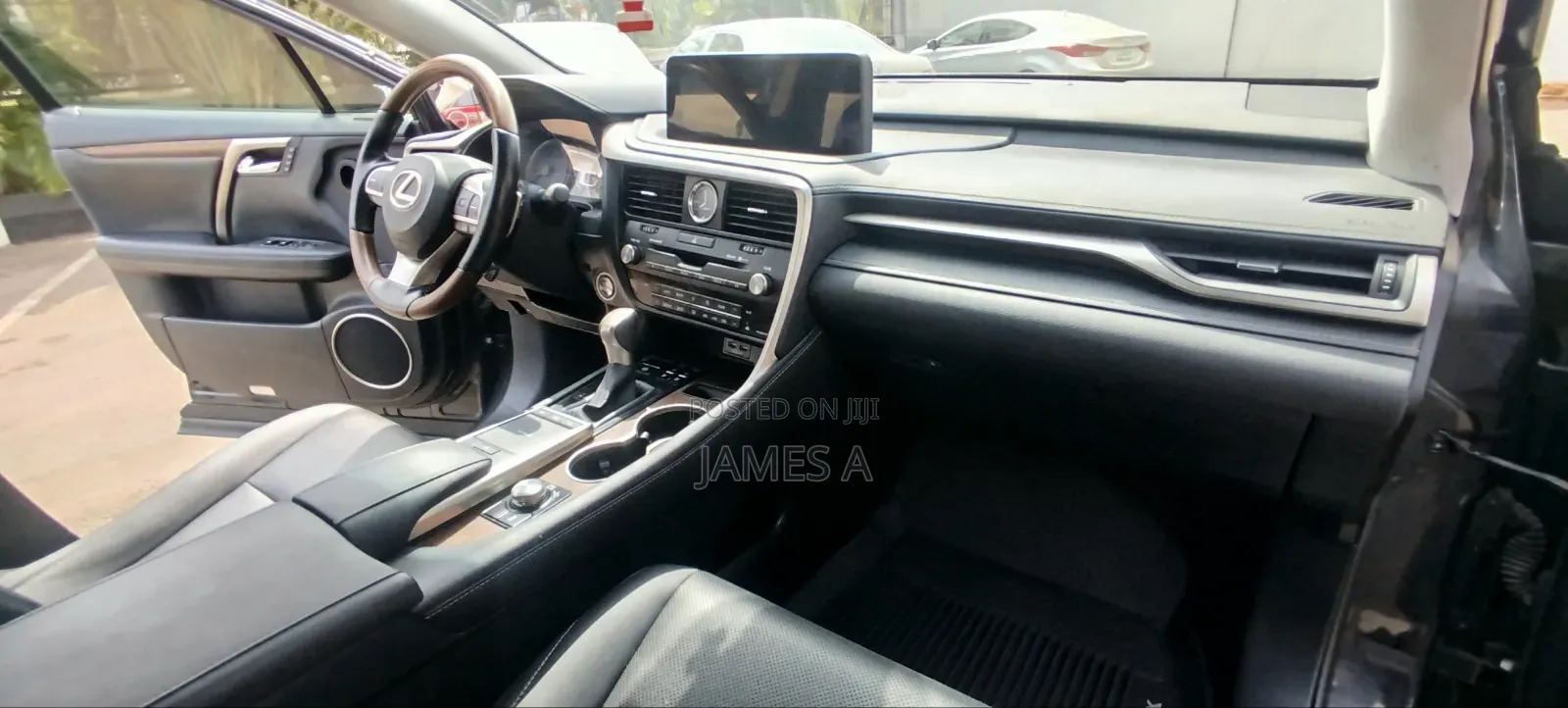 Lexus RX 350L 2022 Black