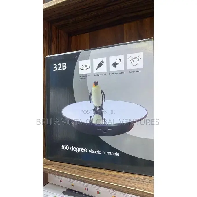 Medium Size Rotating Display Mirror 25cm