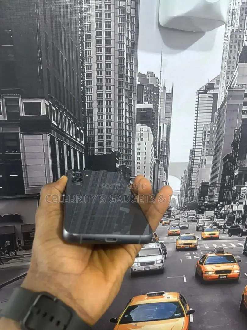 Samsung Galaxy S23 256 GB Gray