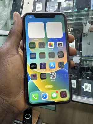 Apple iPhone XR 64 GB Red