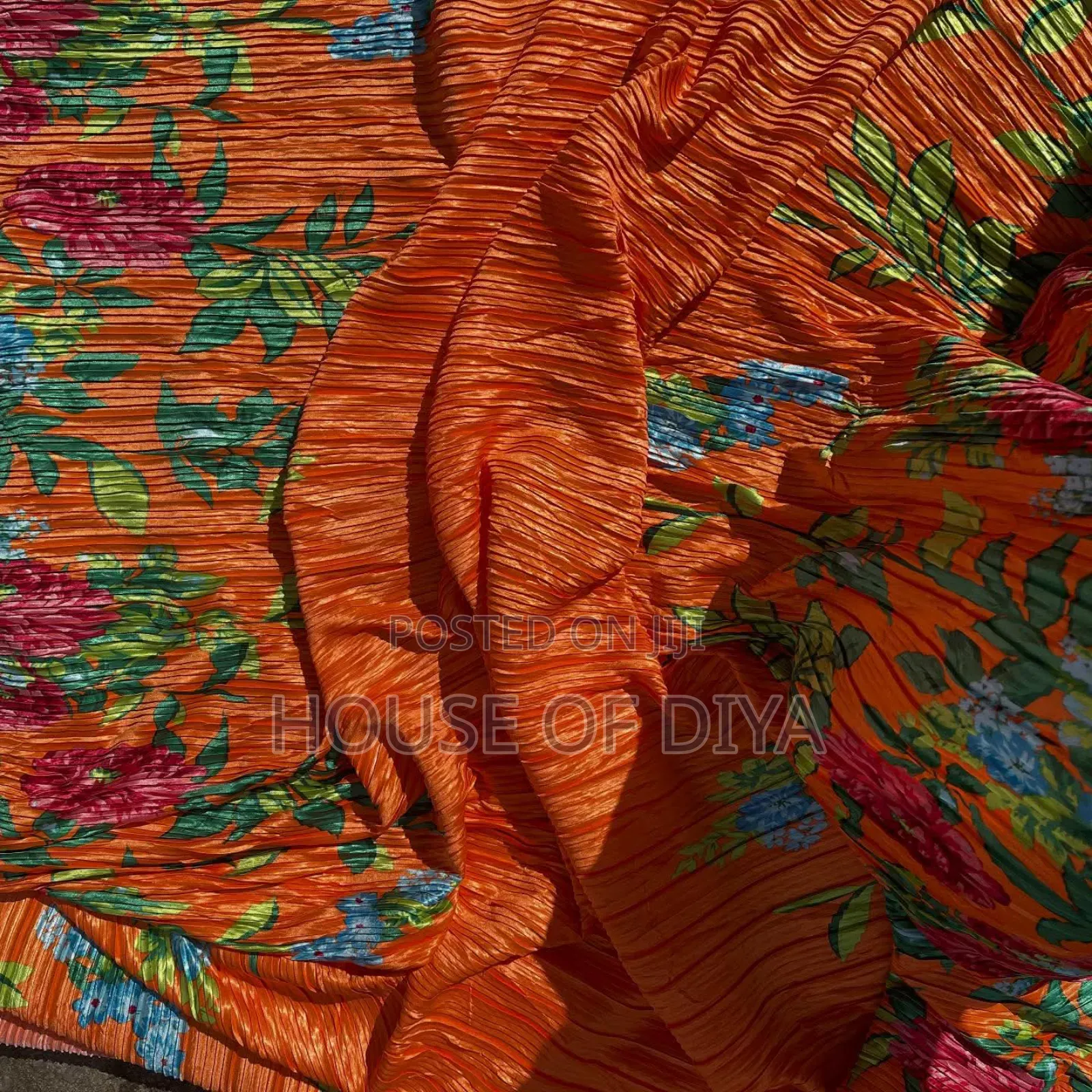 Pleated Flower Sunray