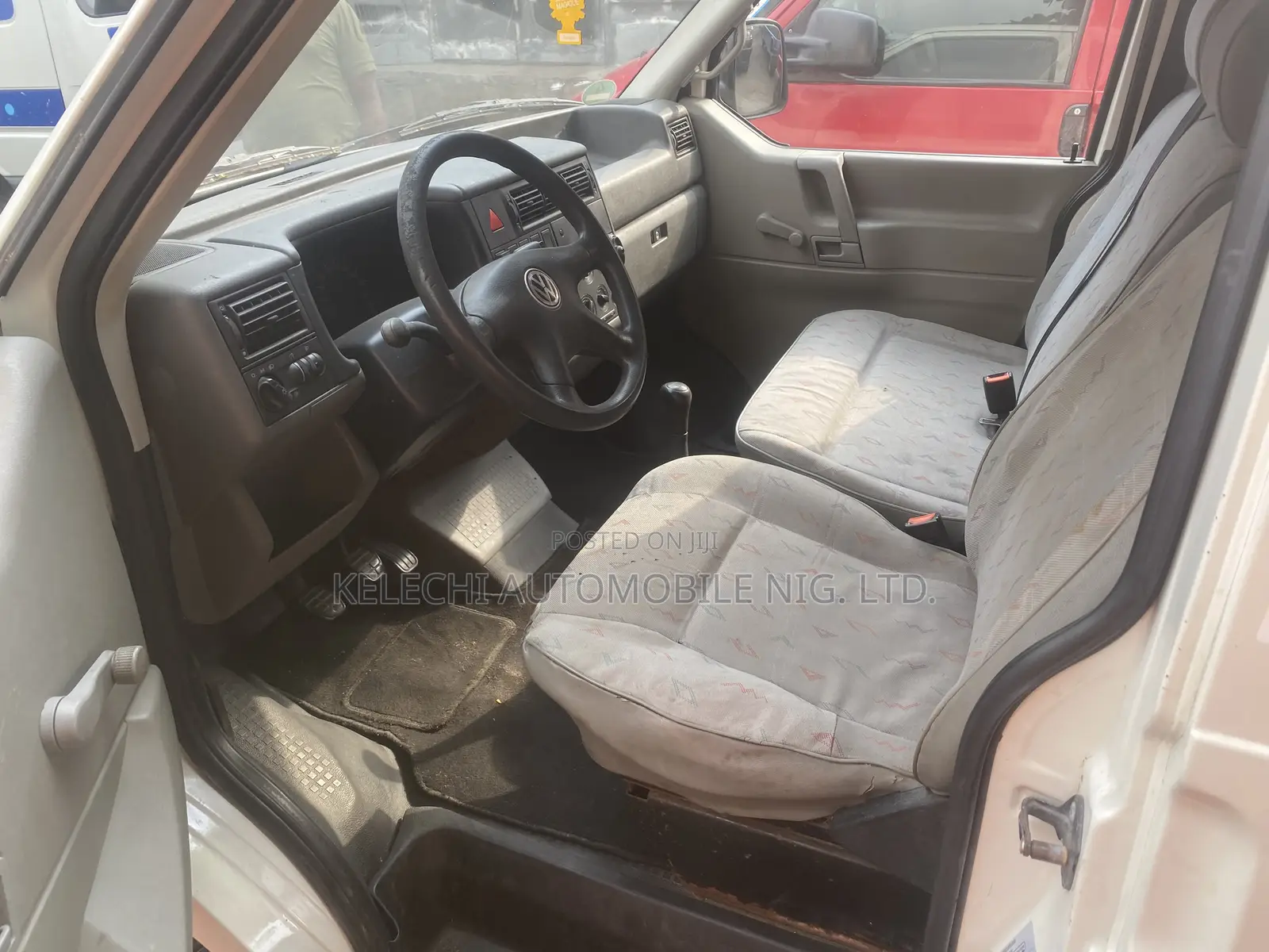 Volkswagen Transporter 2004 White