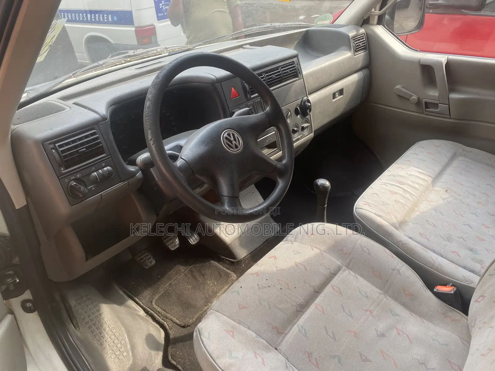 Volkswagen Transporter 2004 White