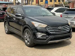Hyundai Santa Fe 2016 Black