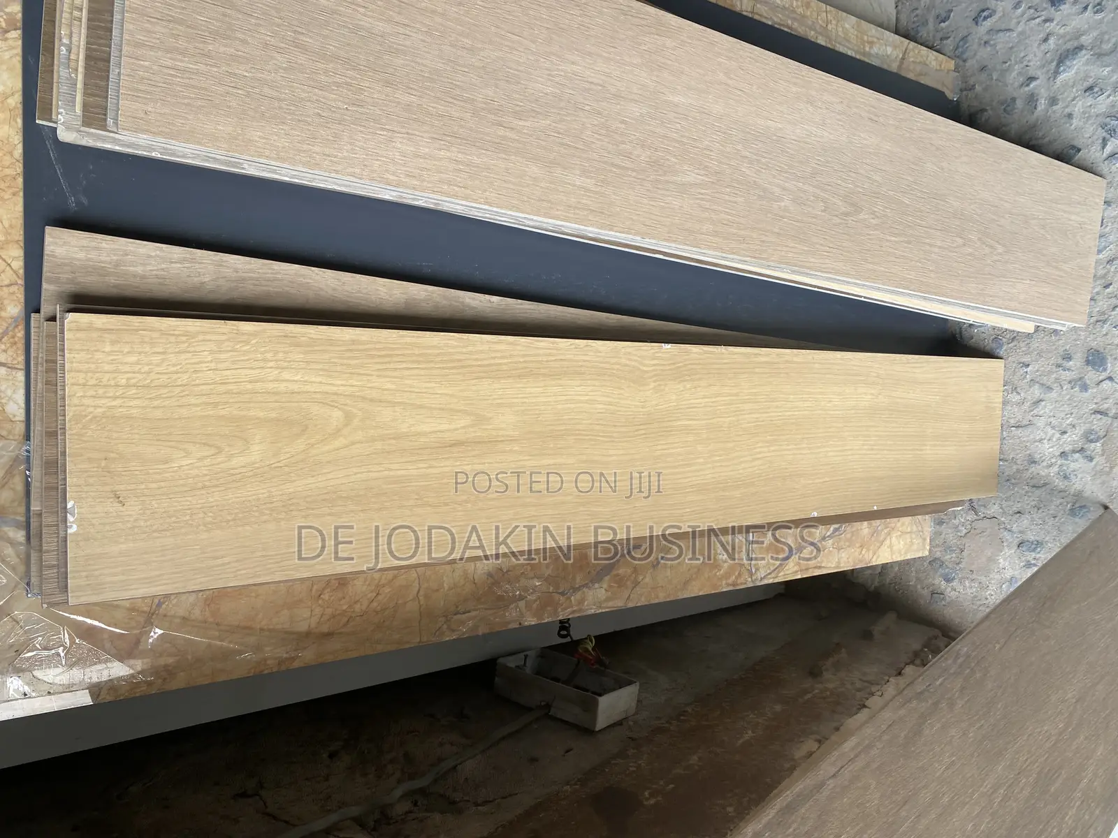 20x120 Wood Design Porcelain Tile