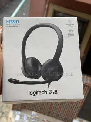 Logitech H390 Comfortable, Plug-and-Play Usb Headset for Computers