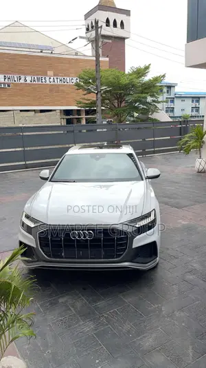 Audi Q8 55 Premium AWD quattro 2020 White