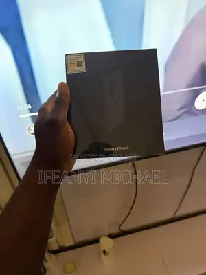 New Samsung Galaxy Z Fold6 512 GB Blue