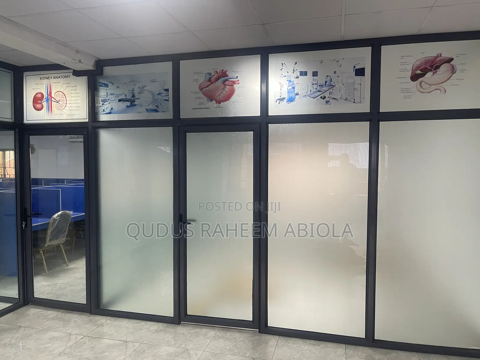 Aluminium Office Partition With 5mm Plain Glass