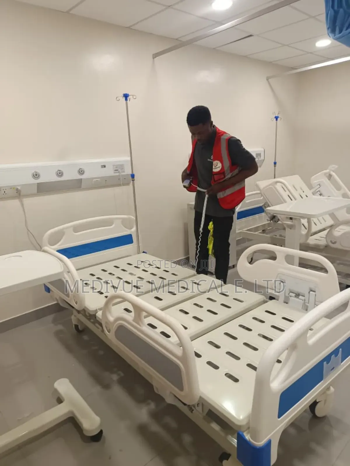 Full Automatic Crank Bed