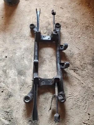 Hyundai Tucson Back Beam 2008 4x4