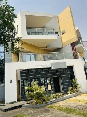 4bdrm Duplex in The Bridge Estate, Idu for sale