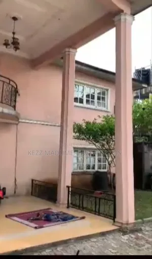 5bdrm Duplex in Off Sars Road , Port for rent