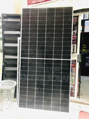 600w Jinko Solar Panel