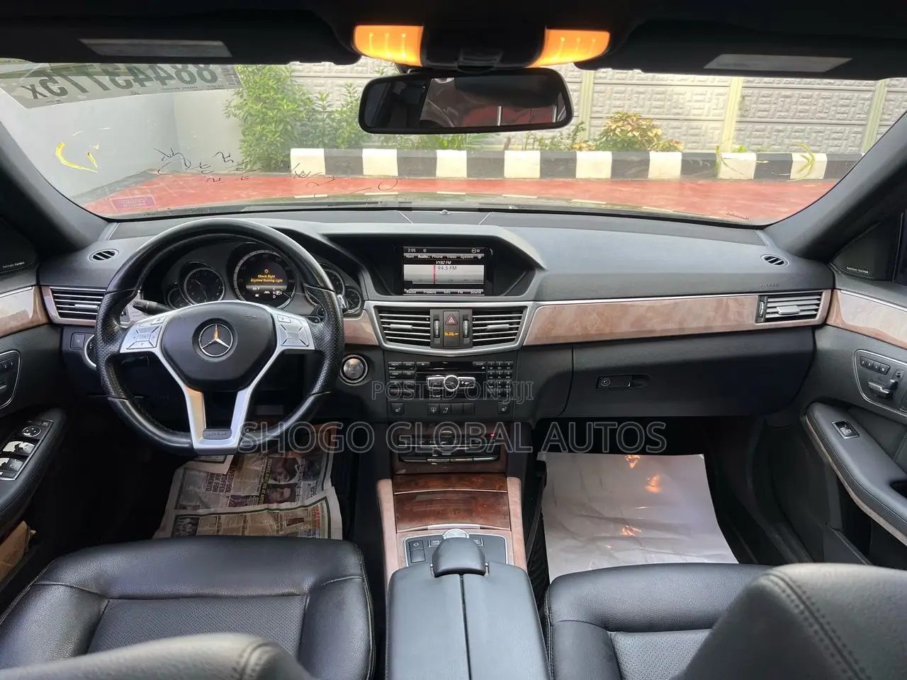 Mercedes-Benz E350 2013 Black