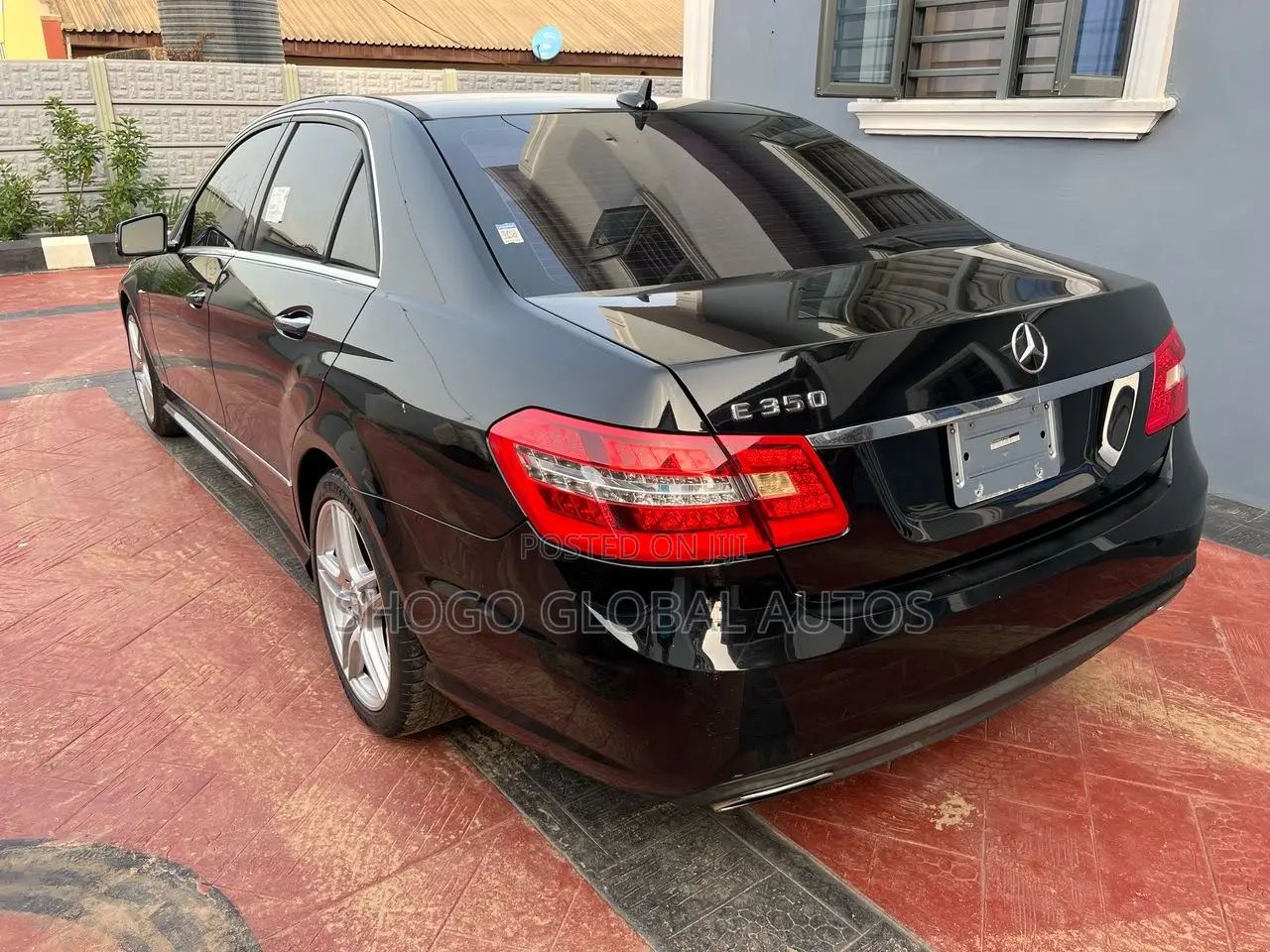 Mercedes-Benz E350 2013 Black