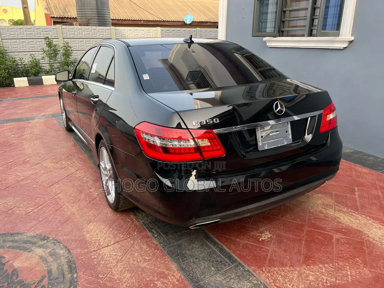 Mercedes-Benz E350 2013 Black