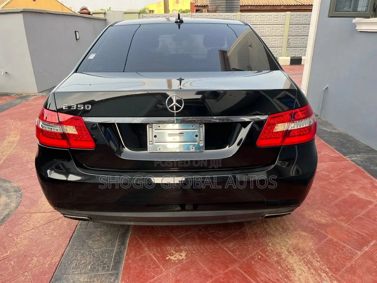 Mercedes-Benz E350 2013 Black