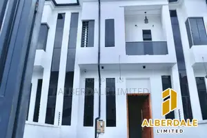 4bdrm Duplex in Ikota for sale