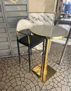 Quality Restaurant Bar Stool and Table