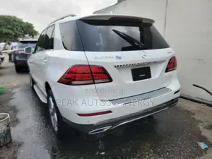 Mercedes-Benz GLE-Class GLE 350d 4MATIC 2018 White