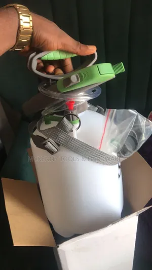 Hand-held Garden Pressure Sprayer 5l