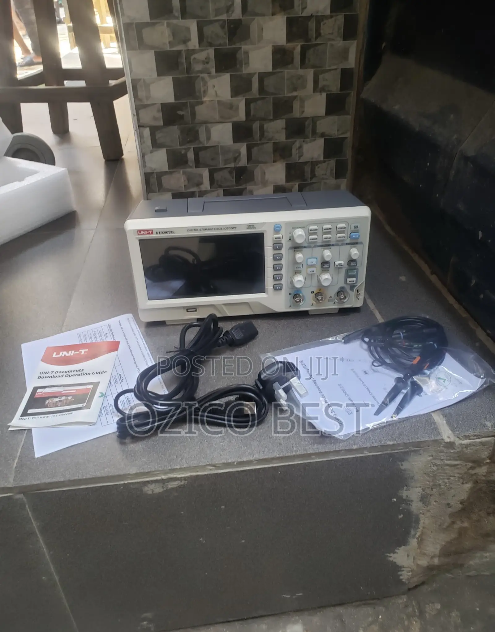 Oscilloscopes