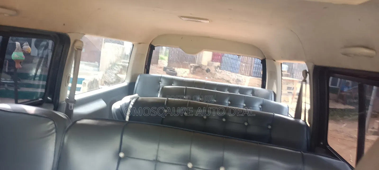 Toyota HiAce 2018 Black