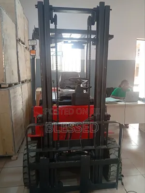 Electric Forklift Model CPD 2ton