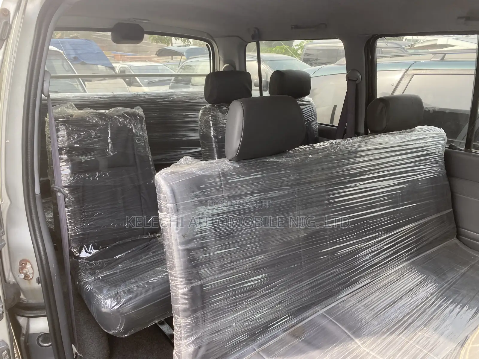 Toyota HiAce 2005 Grey