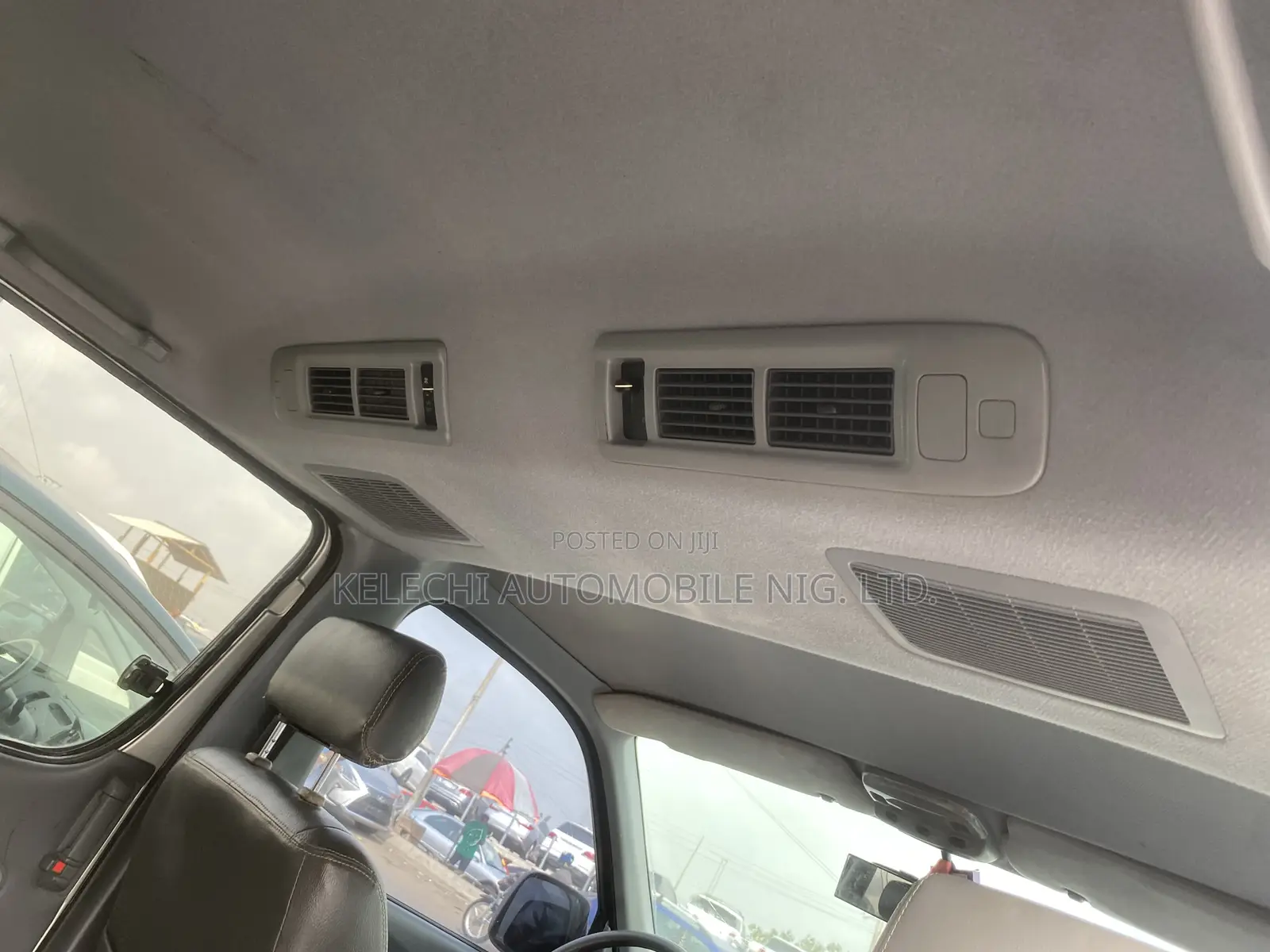 Toyota HiAce 2005 Grey