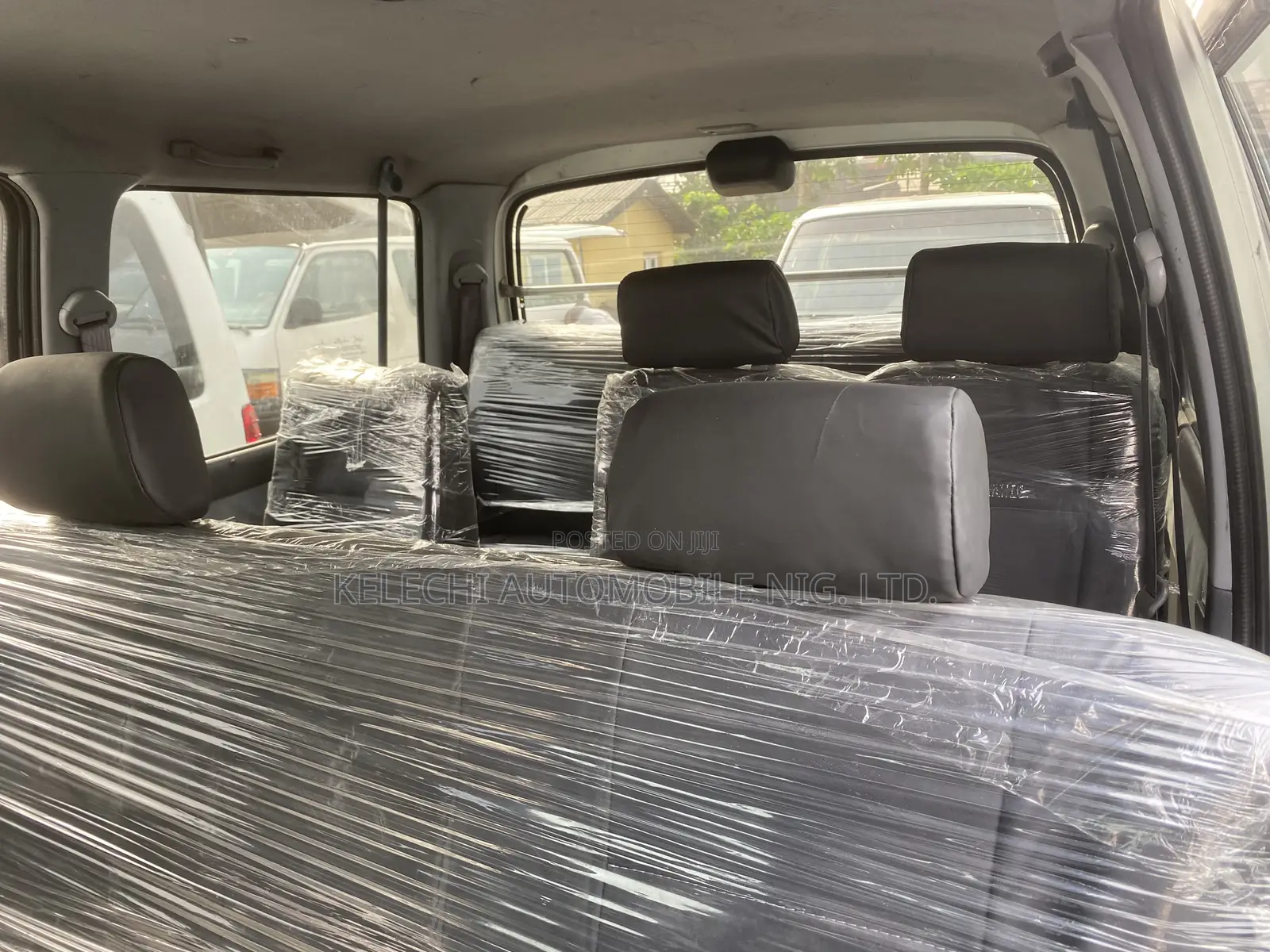 Toyota HiAce 2005 Grey