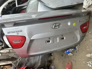 Complete Boot For Hyundia Elentra 2006/2008 Model
