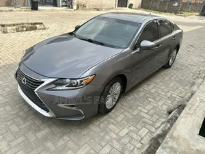 Lexus ES 2014 Gray