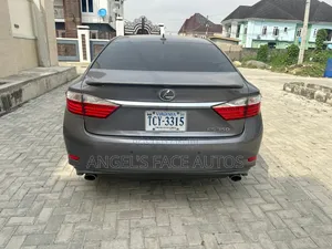 Lexus ES 2014 Gray