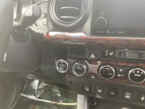 Toyota Tacoma Limited 2017 Orange