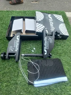 Brand New Butterfly Tennis Net