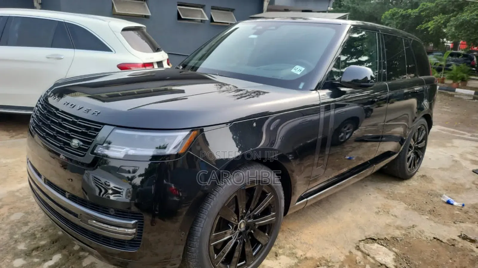 New Rover Land 2025 Black