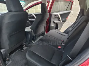 Toyota RAV4 LE AWD (2.5L 4cyl 6A) 2016 Red