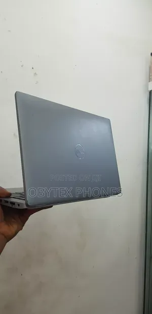 Laptop Dell Latitude 5430 16GB Intel Core I5 SSD 256GB