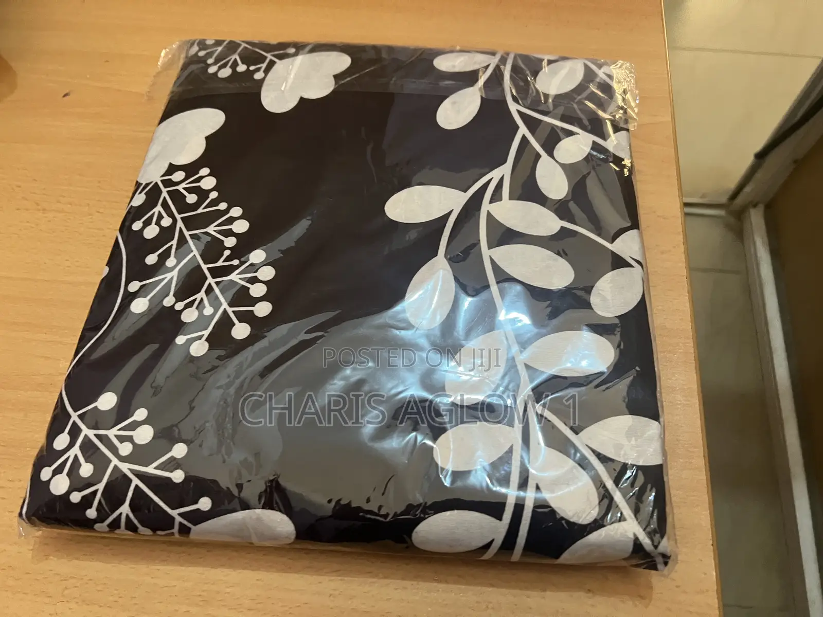 6/7 Bedsheet With Pillow Cases