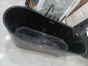 High-Quality Black and White Acrylic Bathtub